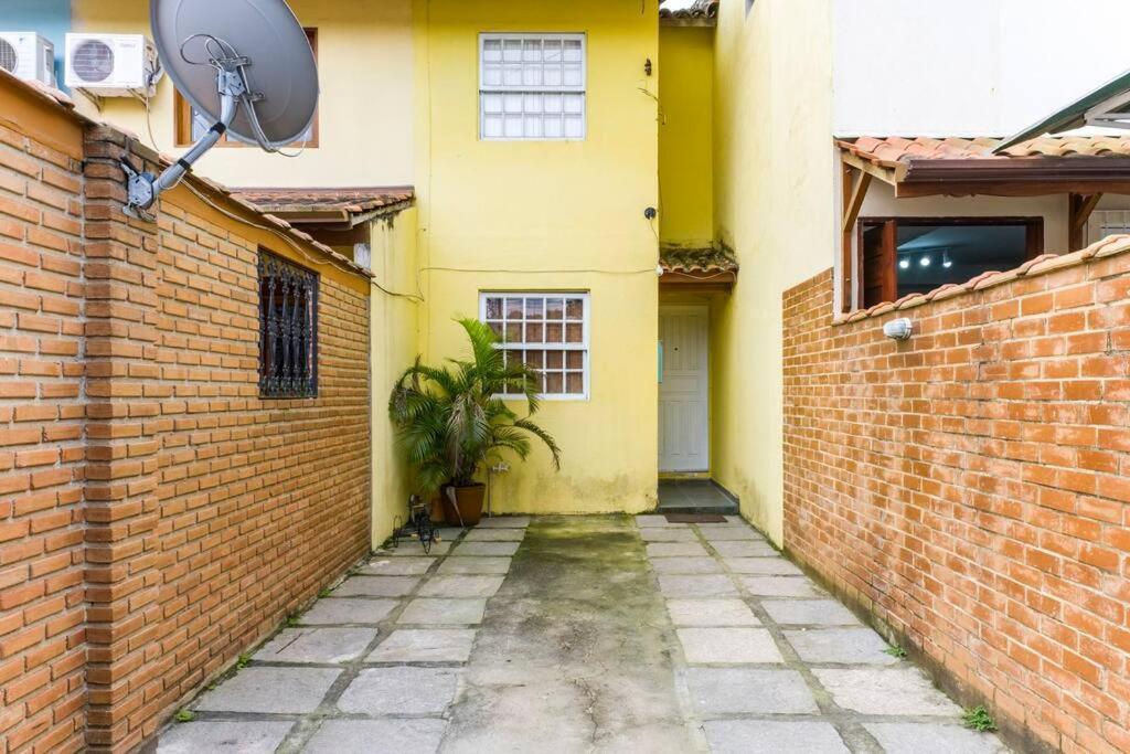 Casa Bromélia, a 15 minutos a pé do centro histórico! Villa Parati Exterior foto