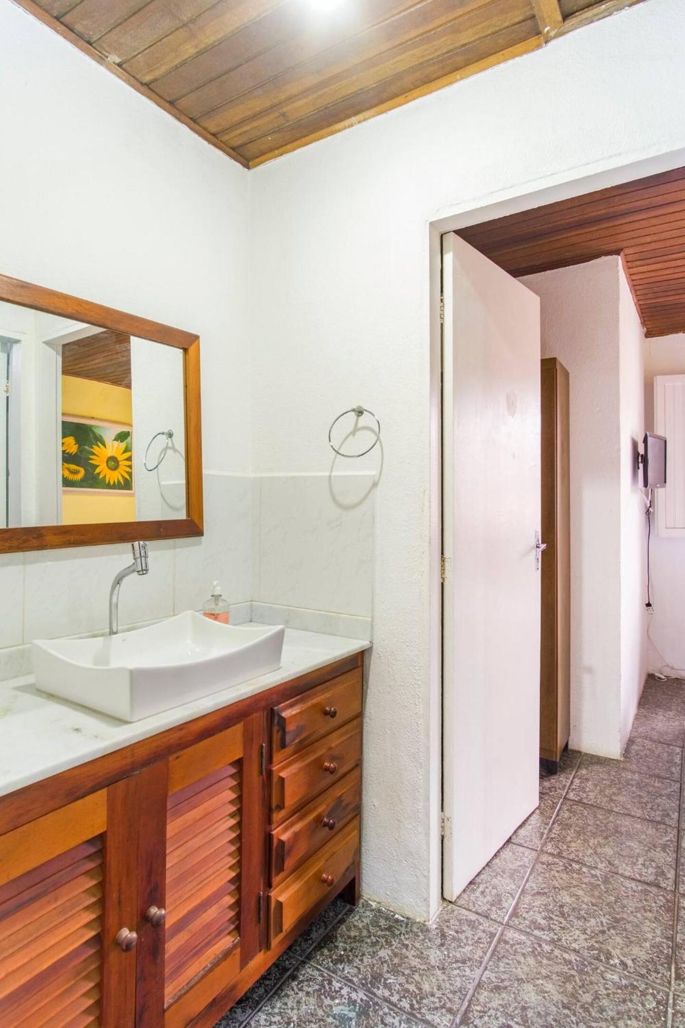 Villa Casa Bromélia, a 15 minutos a pé do centro histórico! Parati Exterior foto